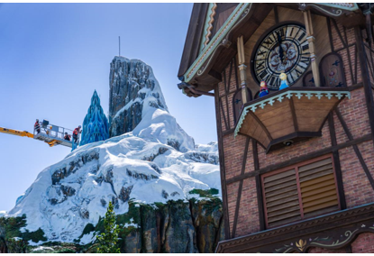 FROZEN — Photo 1
